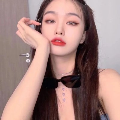 飘动的红丝带 海报